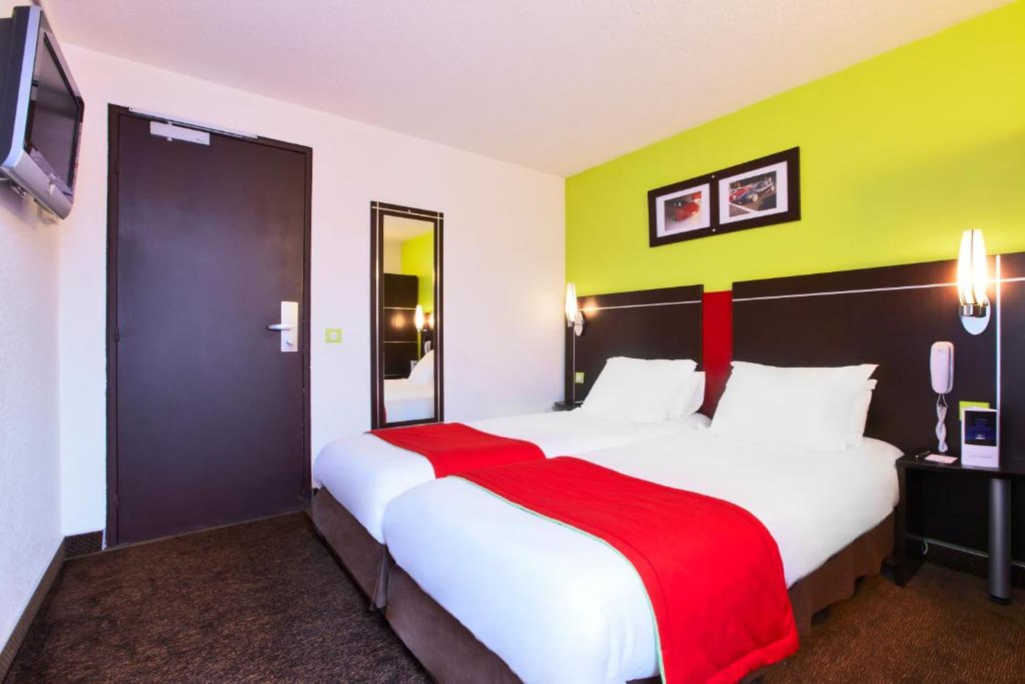 Enzo Hotels Reims Tinqueux By Kyriad Direct Eksteriør bilde